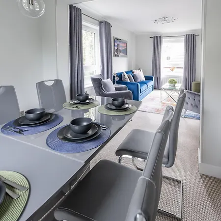 Quiet 2 Bedroom Gem In Stirling Bridge of Allan Exterior photo
