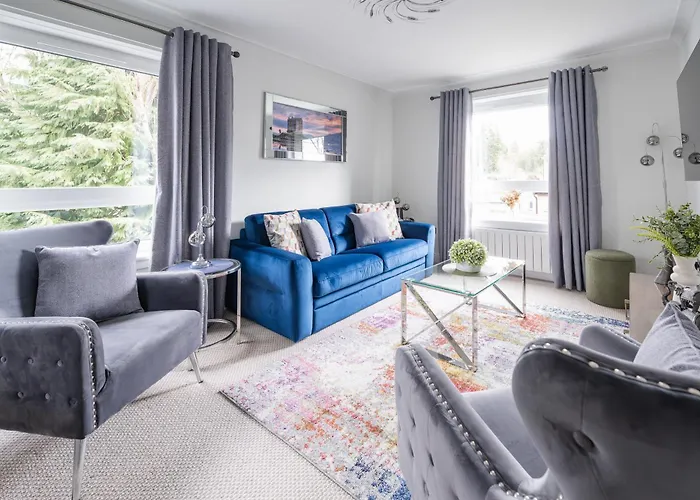 Quiet 2 Bedroom Gem In Stirling