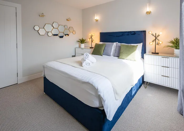 Quiet 2 Bedroom Gem In Stirling