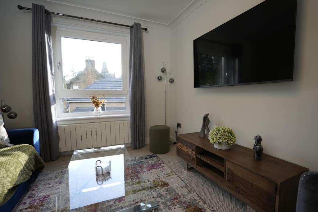 Apartment Quiet 2 Bedroom Gem In Stirling *