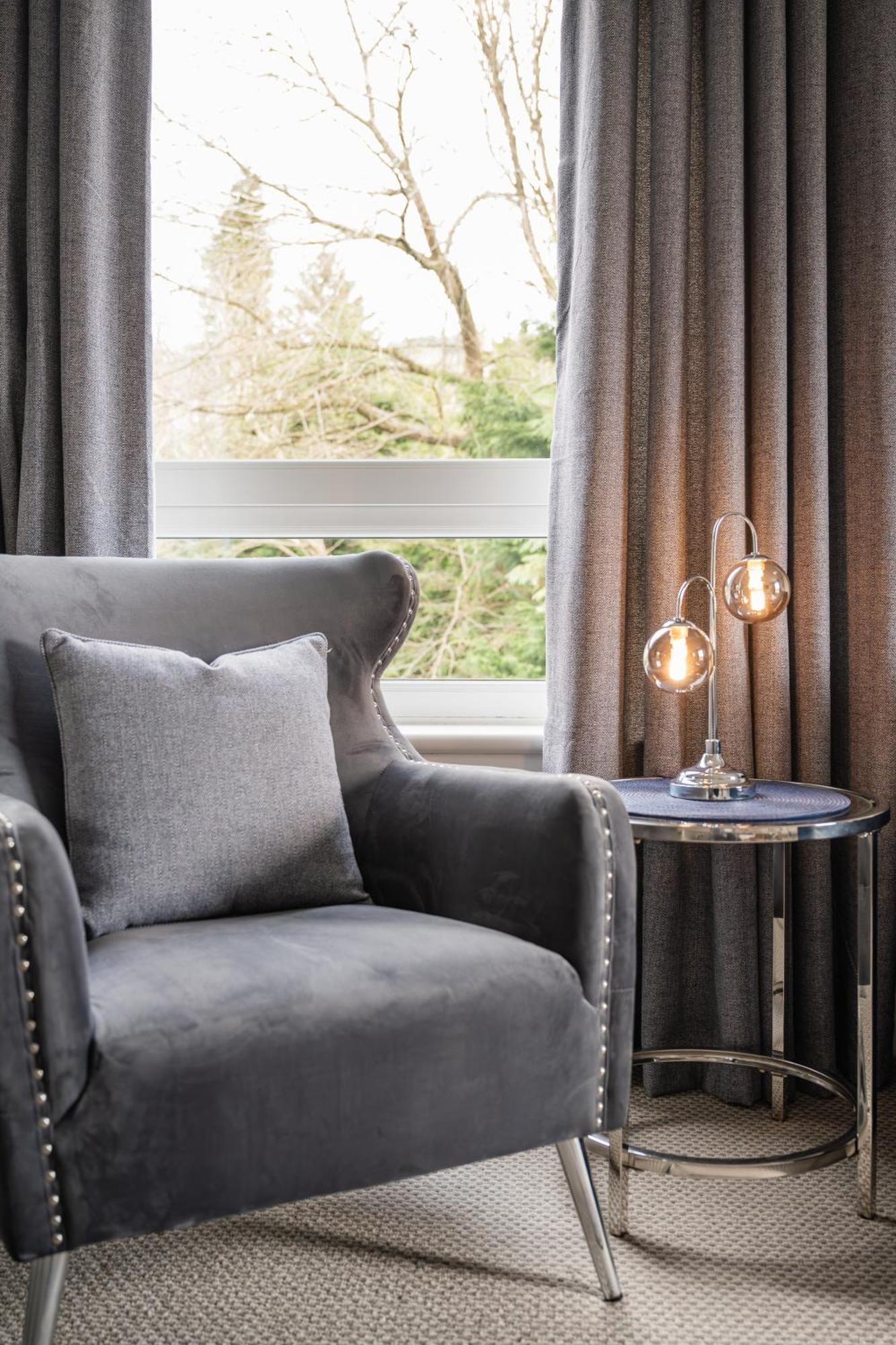 Apartment Quiet 2 Bedroom Gem In Stirling Bridge of Allan