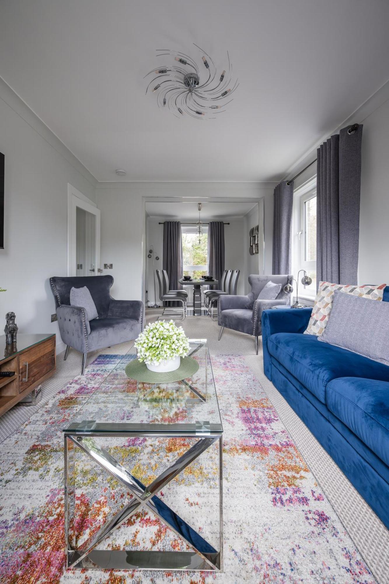 Quiet 2 Bedroom Gem In Stirling Apartment *