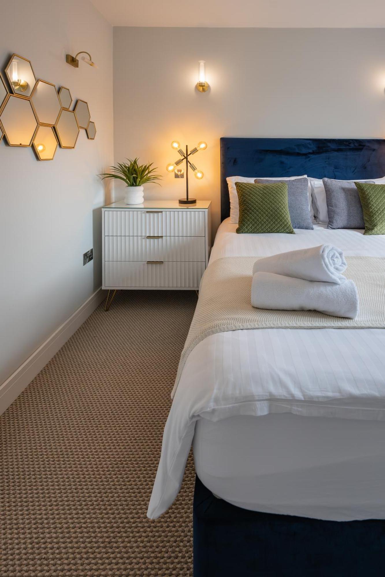 Quiet 2 Bedroom Gem In Stirling Apartment *