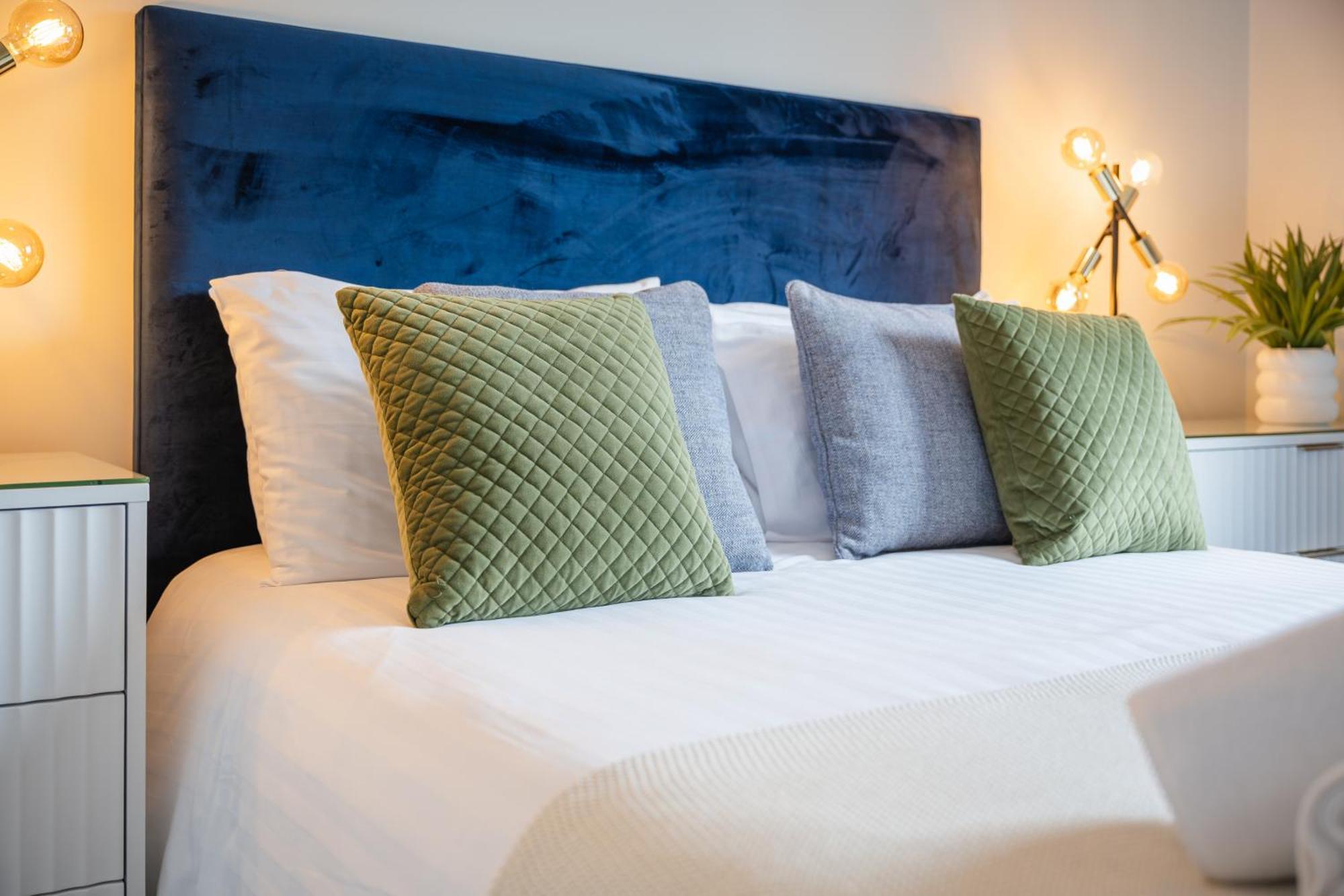 Quiet 2 Bedroom Gem In Stirling Apartment Bridge of Allan