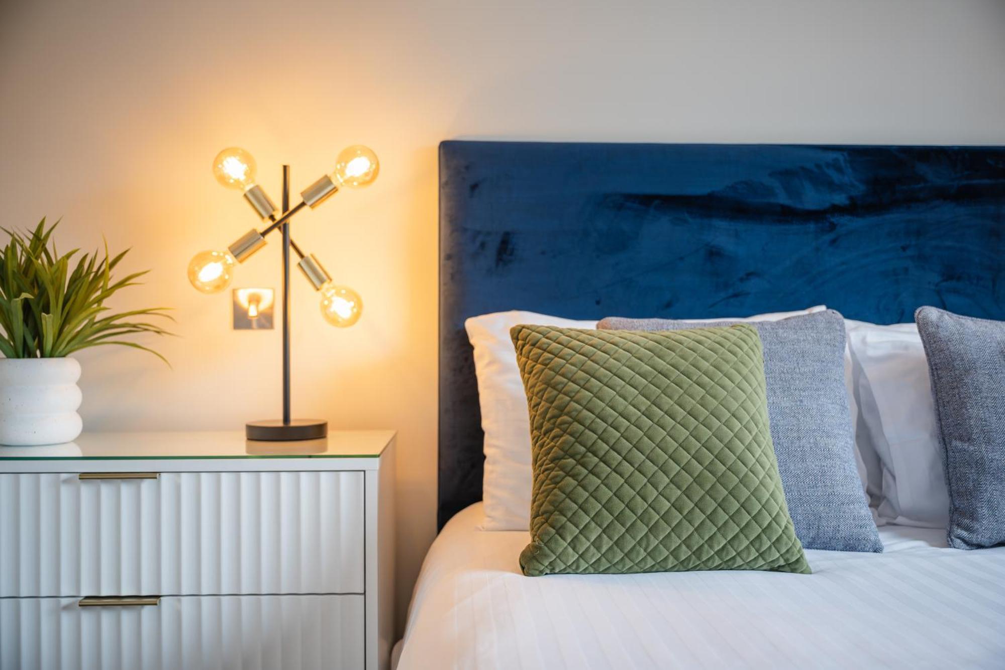 Quiet 2 Bedroom Gem In Stirling *