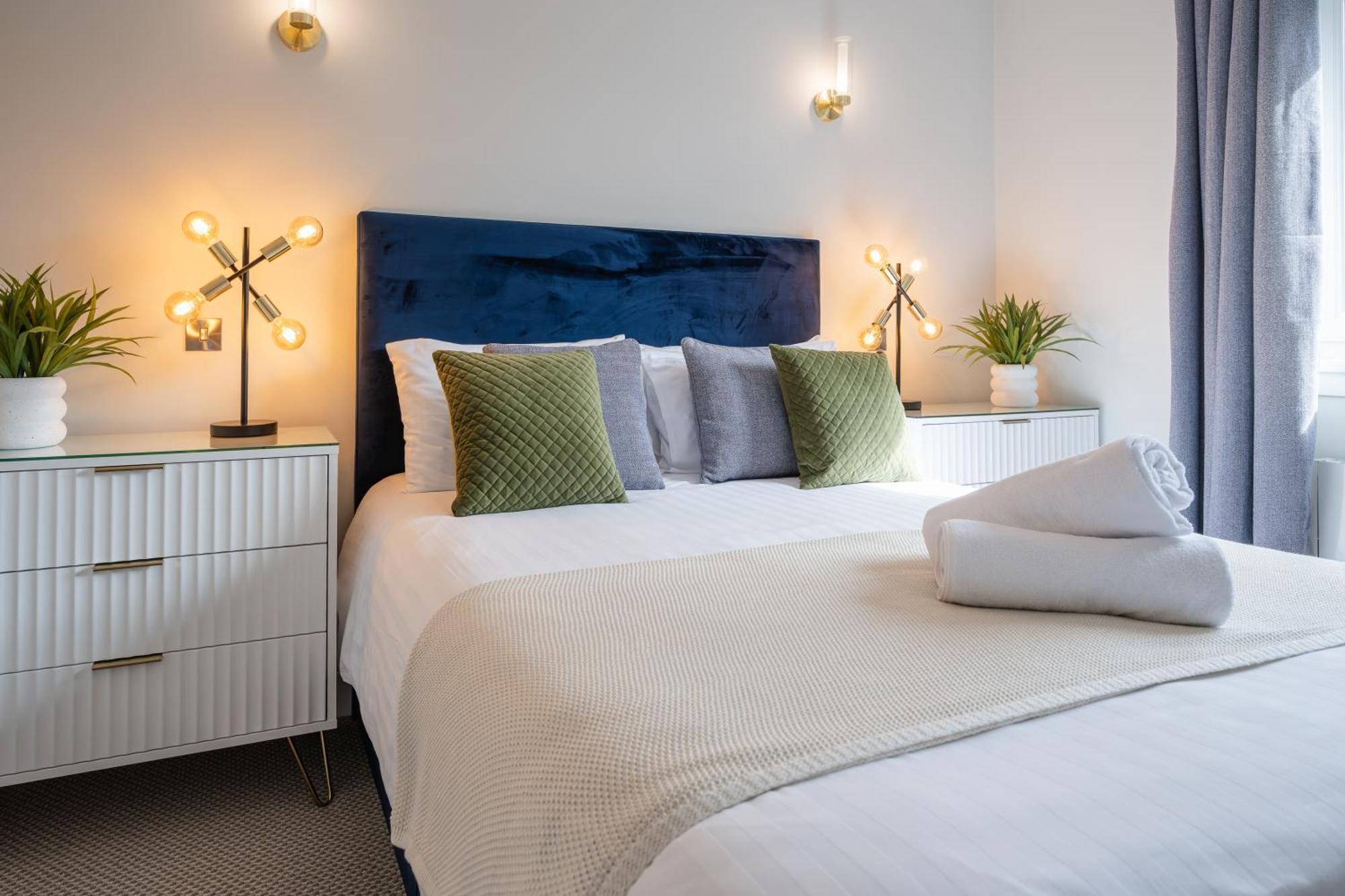 Quiet 2 Bedroom Gem In Stirling Apartment